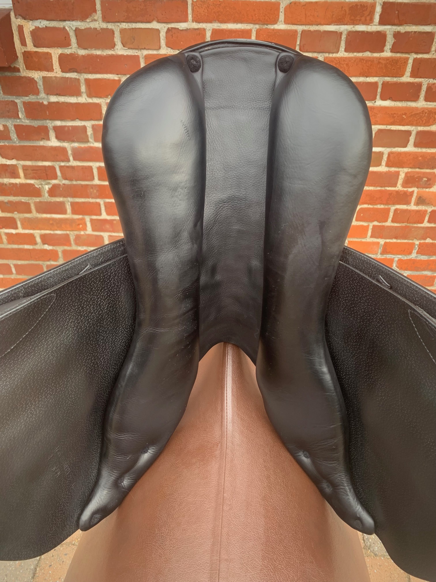 Brugt Renaissance F1 D springsadel 17/35 med LC kapper og uldpanel. Bred bom. - Billede 4