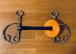 Bomber kimblewick med moulded munddel. 11,5 cm og 13,5 cm